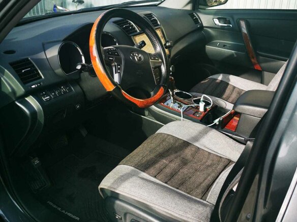 2013 Toyota Highlander II (XU40) Рестайлинг, серый, 2950000 рублей - вид 3