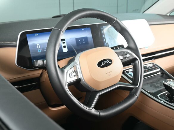 2025 JAC RF8, белый, 4499000 рублей - вид 15
