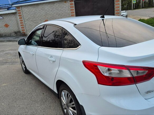 2012 Ford Focus III, белый, 1250000 рублей - вид 17