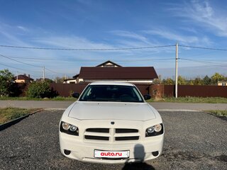 2009 Dodge Charger VI (LX), белый, 1100000 рублей, вид 1
