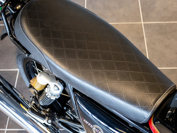 2025 Royal Enfield Interceptor, чёрный, 699000 рублей - вид 12