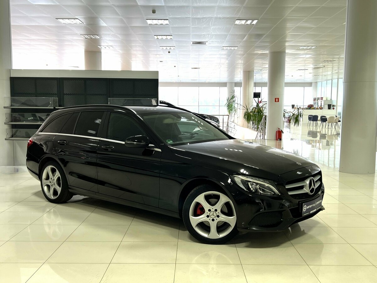 Открыть фотографии: Mercedes-Benz C-Класс IV (W205)