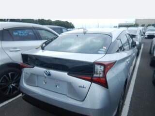 2020 Toyota Prius IV Рестайлинг (XW50), серый, 2200000 рублей, вид 2