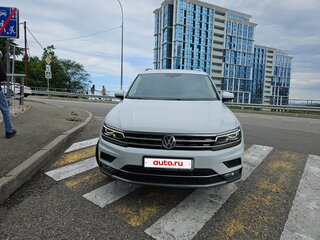 2017 Volkswagen Tiguan II, белый, 2500000 рублей, вид 2