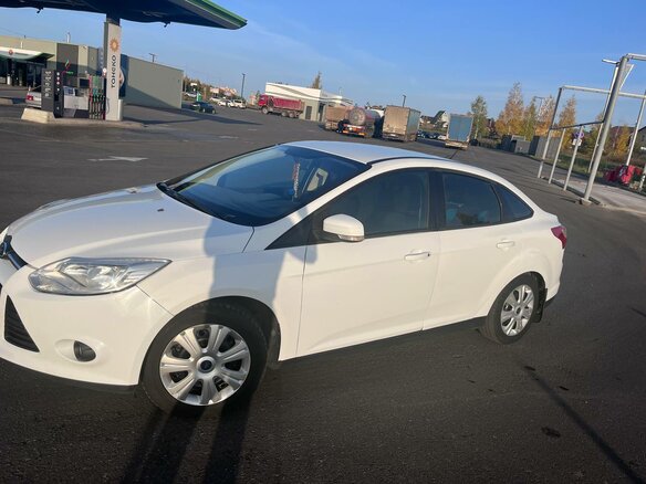 2013 Ford Focus III, белый, 800000 рублей - вид 31