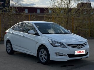 2016 Hyundai Solaris I Рестайлинг, белый, 805000 рублей, вид 3