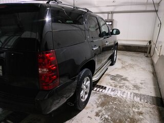 2008 Chevrolet Tahoe III, чёрный, 1600000 рублей, вид 4