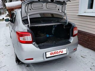 2014 Renault Logan II, серый, 550000 рублей, вид 2