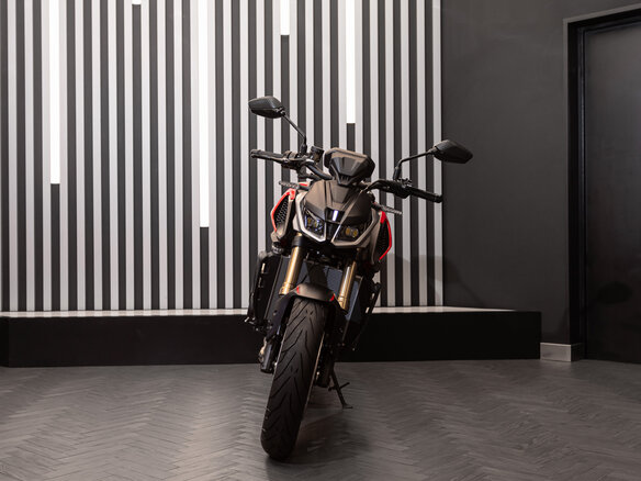 2026 QJMotor SRK 800, красный, 820000 рублей - вид 7