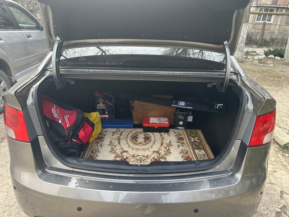 2011 Kia Cerato 4-speed II, серый, 1100000 рублей - вид 13