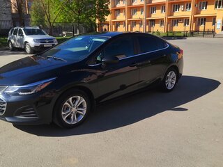 2019 Chevrolet Cruze II, чёрный, 1500000 рублей, вид 3