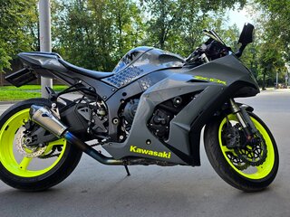 2012 Kawasaki ZX-10R Ninja, чёрный, 900000 рублей, вид 4