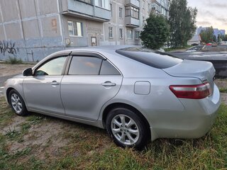2011 Toyota Camry VI (XV40) Рестайлинг, серебристый, 1340000 рублей, вид 2