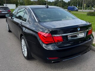 2010 BMW 7 серии Long 750Li xDrive V (F01/F02/F04), чёрный, 1050000 рублей, вид 3