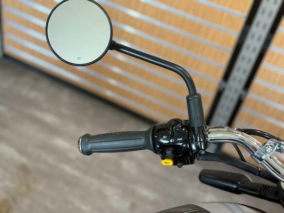 2026 Royal Enfield Bear 650, чёрный, 737000 рублей - вид 16