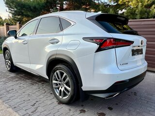 2019 Lexus NX 300 I Рестайлинг, белый, 4490000 рублей, вид 4