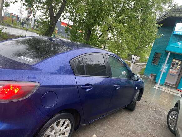 2011 Mazda 3 II (BL), синий, 950000 рублей - вид 2