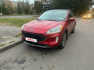 2021 Ford Escape IV, красный, 2100000 рублей, вид 3