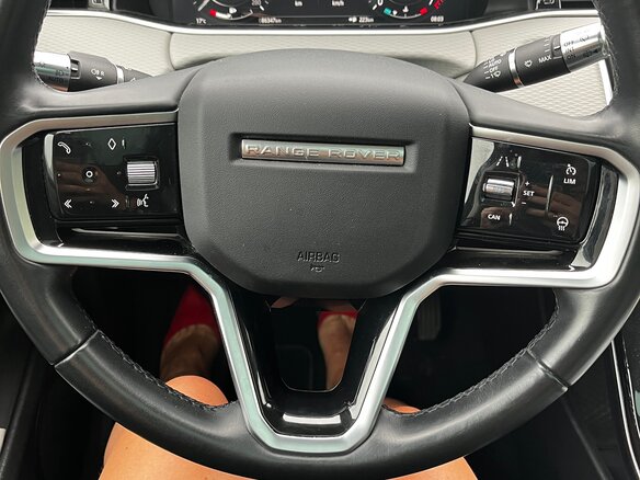 2021 Land Rover Range Rover Evoque II, белый, 3625000 рублей - вид 1