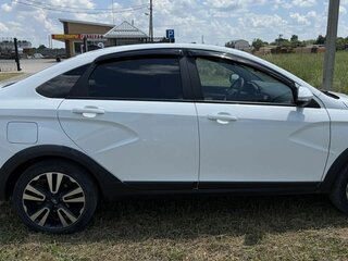 2024 Lada (ВАЗ) Vesta I Рестайлинг (NG), белый, 1200000 рублей, вид 2