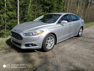 2015 Ford Fusion (North America) II, серебристый, 1200000 рублей, вид 1