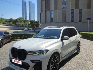 2020 BMW X7 35d I (G07), белый, 8250000 рублей, вид 1