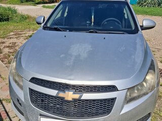 2011 Chevrolet Cruze I, серебристый, 520000 рублей, вид 1