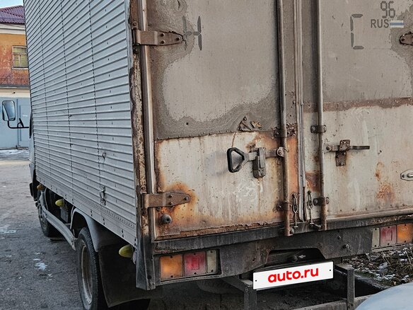 1995 Fuso (Mitsubishi) Canter, белый, 700000 рублей - вид 4