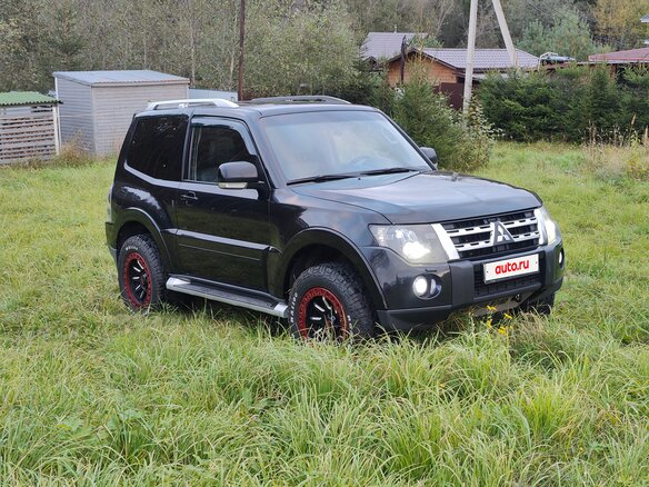 2008 Mitsubishi Pajero IV, чёрный, 1650000 рублей - вид 1