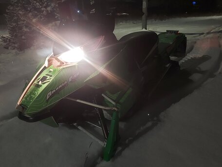 2013 Arctic Cat M-Series, зелёный, 650000 рублей, вид 5