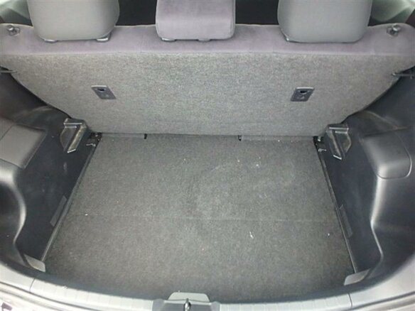 2013 Toyota Vitz III (XP130), красный, 850000 рублей - вид 14