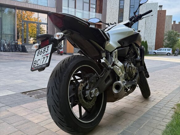 2014 Yamaha MT-07 (FZ-07), белый, 580000 рублей - вид 2