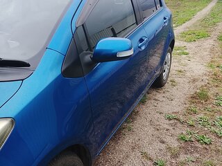 2010 Toyota Vitz II (XP90), синий, 620000 рублей, вид 3