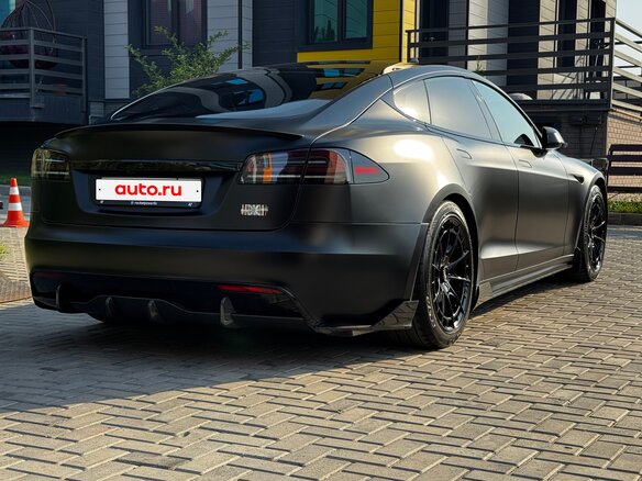 2023 Tesla Model S Plaid I Рестайлинг 2, чёрный, 6500000 рублей - вид 5