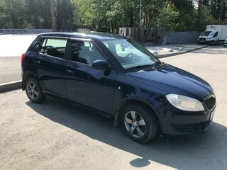 2013 Skoda Fabia II Рестайлинг, синий, 465000 рублей, вид 3