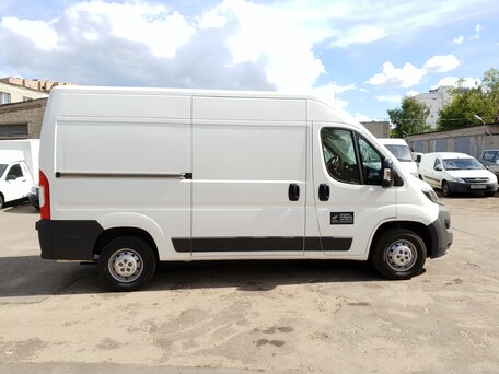 2024 Peugeot Boxer, белый, 6590000 рублей, вид 4
