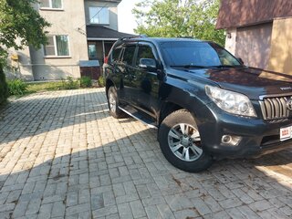 2010 Toyota Land Cruiser Prado 150 Series, серый, 2550000 рублей, вид 4