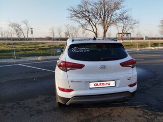 2016 Hyundai Tucson III, белый, 2000000 рублей, вид 3