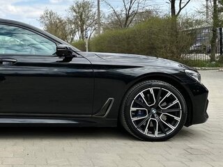 2016 BMW 7 серии 730d xDrive VI (G11/G12), чёрный, 4500000 рублей, вид 1