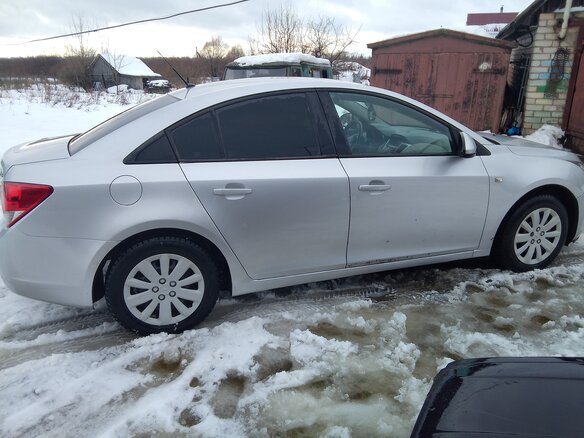 2009 Chevrolet Cruze I, серый, 520000 рублей - вид 6
