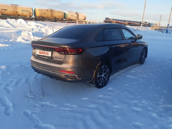 2023 Geely Emgrand II, серый, 1900000 рублей - вид 2
