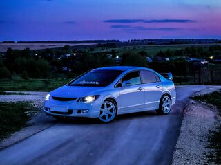 2008 Honda Civic VIII, белый, 780000 рублей, вид 1