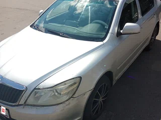2012 Skoda Octavia II (A5) Рестайлинг, серебристый, 390000 рублей, вид 1