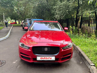 2017 Jaguar XE I, красный, 2000000 рублей, вид 2