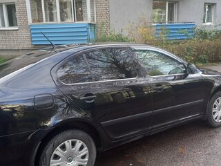 2011 Skoda Octavia II (A5) Рестайлинг, чёрный, 550000 рублей, вид 4