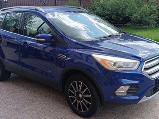 2017 Ford Kuga II Рестайлинг, синий, 1350000 рублей, вид 2