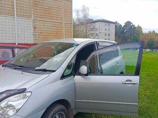 2004 Toyota Corolla Spacio II, серый, 690000 рублей, вид 3