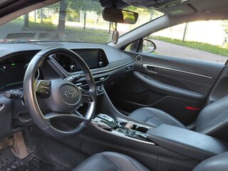 2023 Hyundai Sonata VIII (DN8), красный, 3200000 рублей, вид 4
