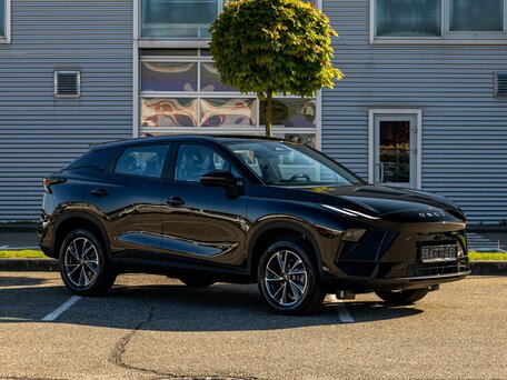 2026 Omoda C5 II, чёрный, 2295000 рублей, вид 3