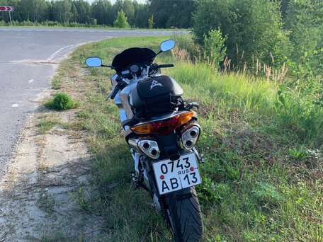 2005 Honda VFR 800, серебристый, 580000 рублей, вид 4
